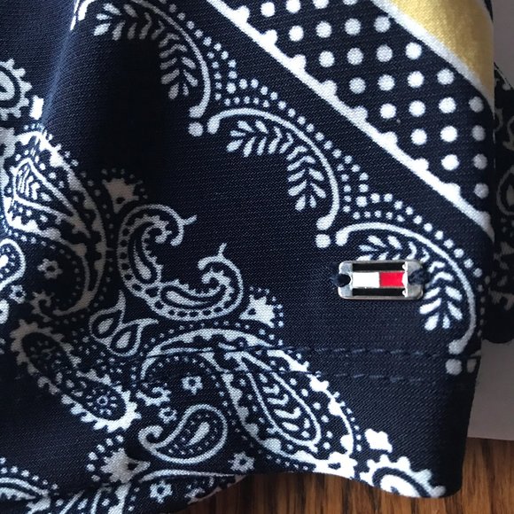 Tommy Hilfiger Printed Sleeveless Blouse - Picture 6 of 7